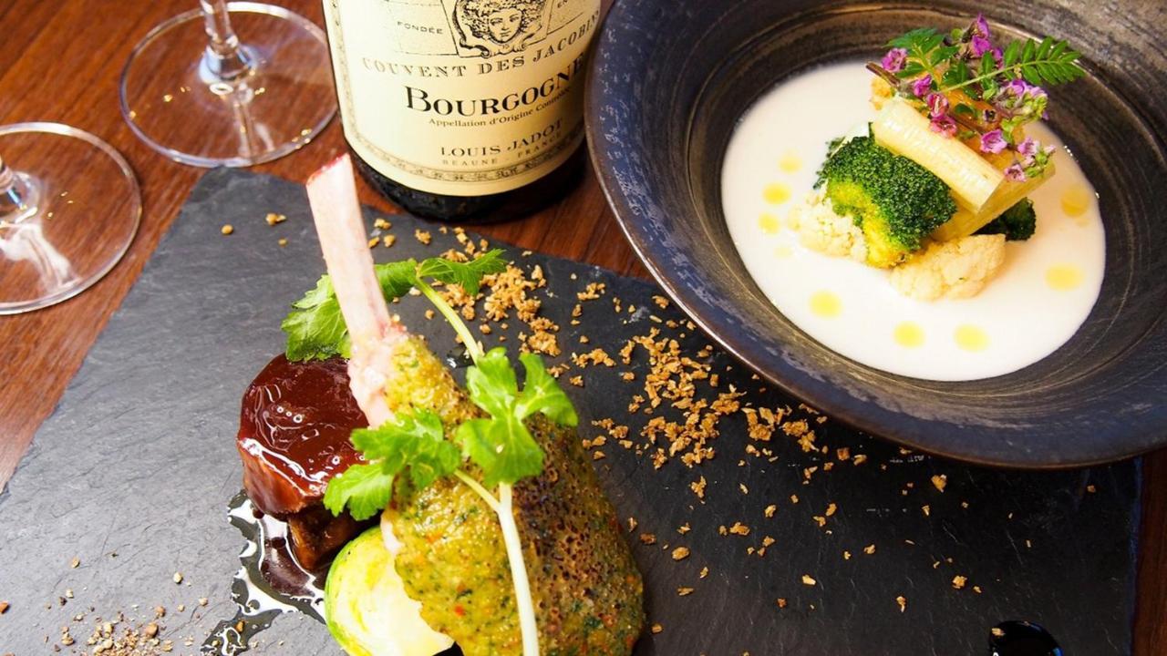 Hotel Emisia Sapporo Eksteriør billede A bourbon sour